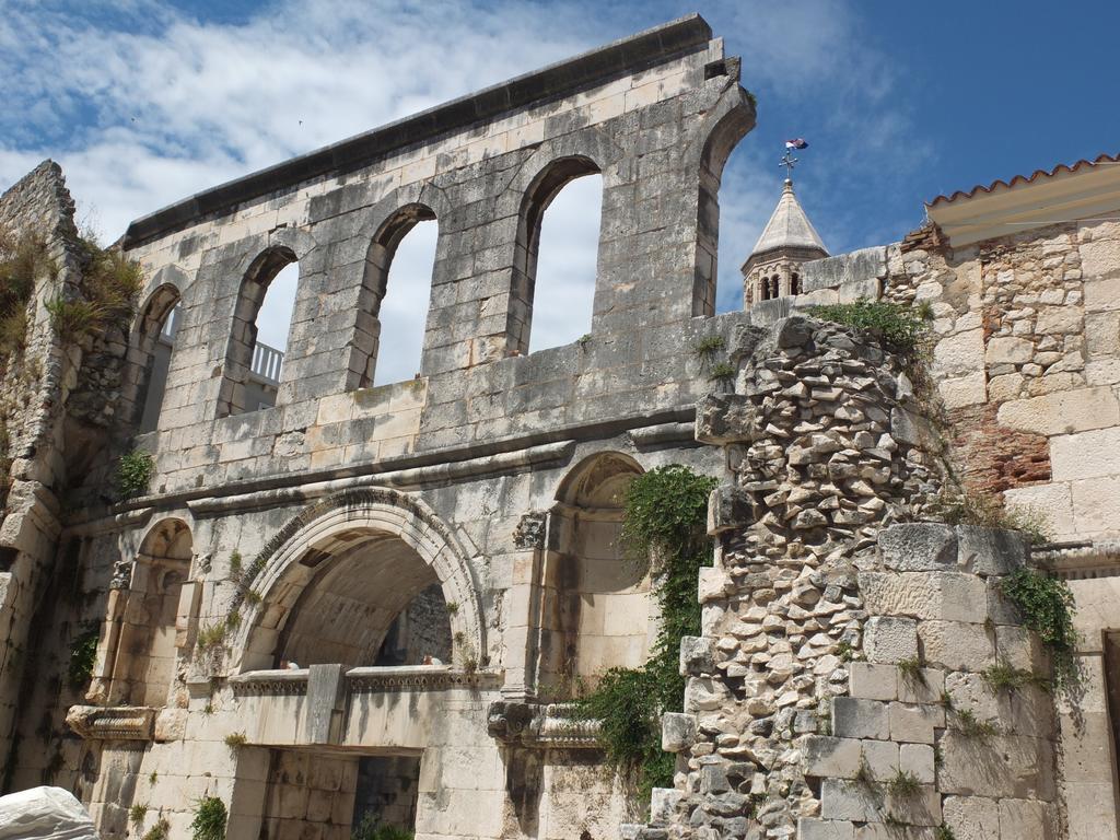 Royal Antique Apartment Σπλιτ Εξωτερικό φωτογραφία