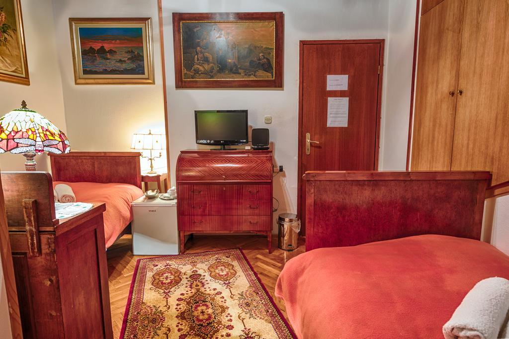 Royal Antique Apartment Σπλιτ Εξωτερικό φωτογραφία